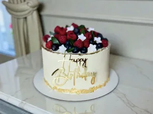 Торт з ягодами (зимовий період). 1,5 кг